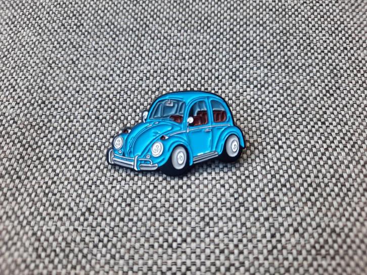 1 mooie pin van een blauwe kever te koop, Verzamelen, Speldjes, Pins en Buttons, Nieuw, Speldje of Pin, Overige onderwerpen, Ophalen of Verzenden