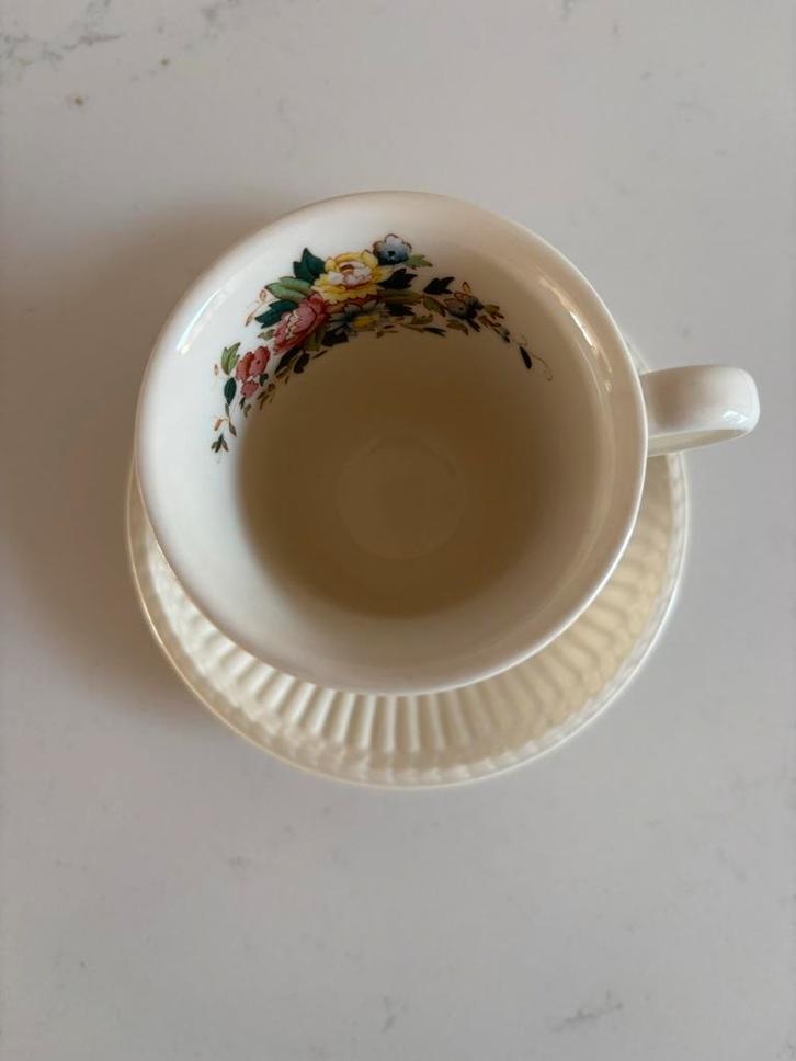 Wedgwood Conway koffiekopje met schotel, Huis en Inrichting, Keuken | Servies, Zo goed als nieuw, Overige typen, Wedgwood, Porselein