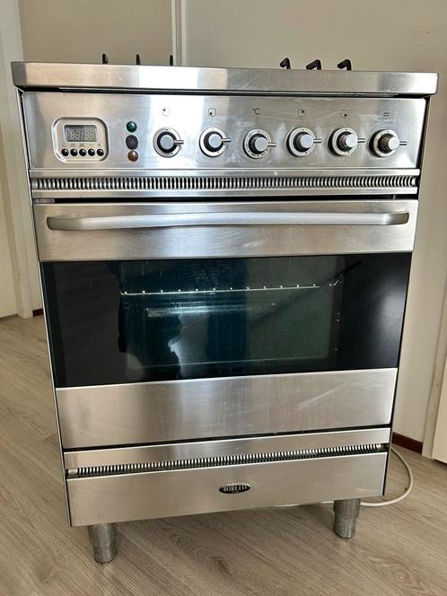 Boretti Gasfornuis 4 pits (opknappertje), Witgoed en Apparatuur, Fornuizen, Gebruikt, Vrijstaand, Gas, 4 kookzones, 60 cm of meer
