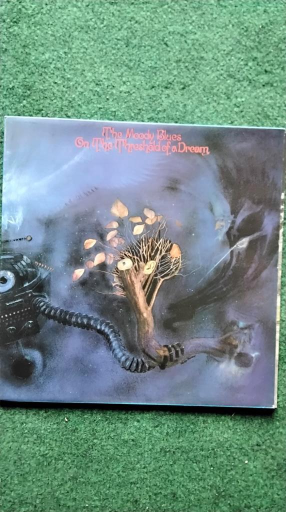 THE MOODY BLUES, Cd's en Dvd's, Vinyl | Rock, Zo goed als nieuw, Poprock, Overige formaten, Ophalen of Verzenden