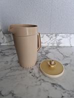 Tupperware schenkkan 20H D12cm, Ophalen of Verzenden, Zo goed als nieuw, Crème, Beker of Kan