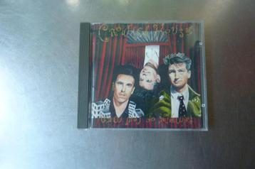 Crowded House - Temple Of Low Men beschikbaar voor biedingen