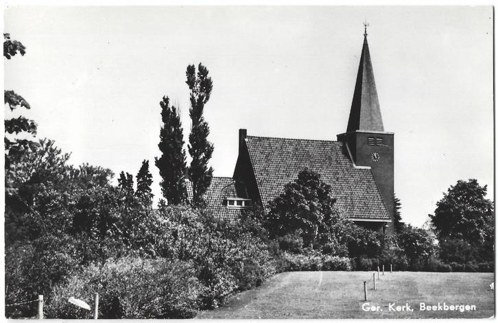 Beekbergen, Ger. Kerk. Opruimingskaart, Verzamelen, Ansichtkaarten | Nederland, Ongelopen, Gelderland, 1960 tot 1980, Verzenden