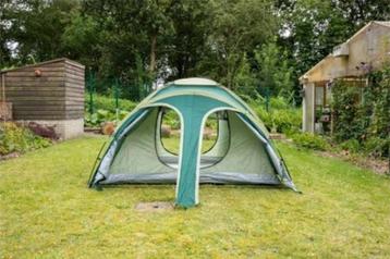Iglo Tent met dubbel zeil en 2 ingangen  beschikbaar voor biedingen