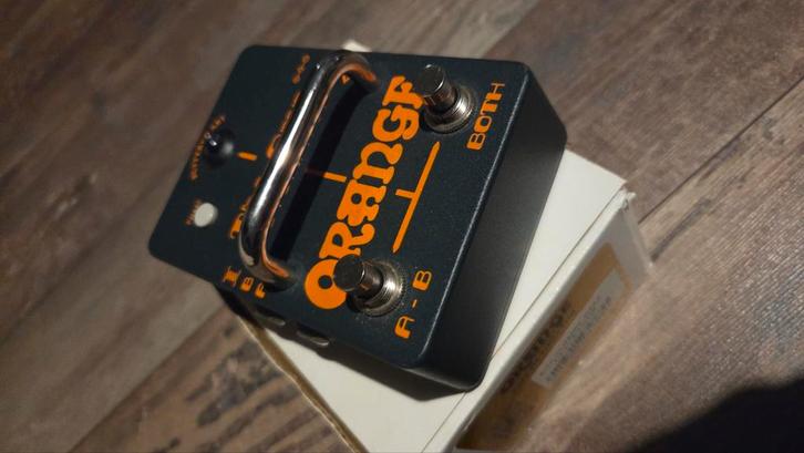 Orange Amp Detonator ABY Switch, Muziek en Instrumenten, Effecten, Zo goed als nieuw, Overige typen, Ophalen of Verzenden
