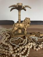 Kaarsenstandaard leeuw met palmboom goudkleur, Ophalen of Verzenden, Gebruikt, Overige materialen, Minder dan 25 cm