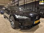 Volvo V60 2.0 B4 Inscription - Adapt Cruise - Camera - Memor, 4 cilinders, 1969 cc, Adaptive Cruise Control, Zwart