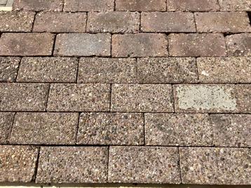 Partij gebruikte betonklinker 8cm heide beschikbaar voor biedingen