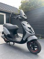Piaggio Zip, Ophalen, Zo goed als nieuw, Benzine, Zip