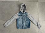 Spijkerjas met afneembare capuchon maat 146, Kinderen en Baby's, Kinderkleding | Maat 146, H&M, Ophalen of Verzenden, Zo goed als nieuw