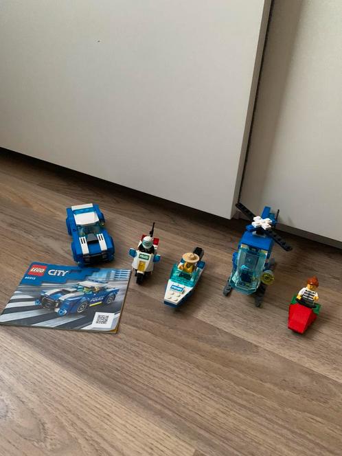 Lego politiebundel, Kinderen en Baby's, Speelgoed | Duplo en Lego, Zo goed als nieuw, Ophalen of Verzenden