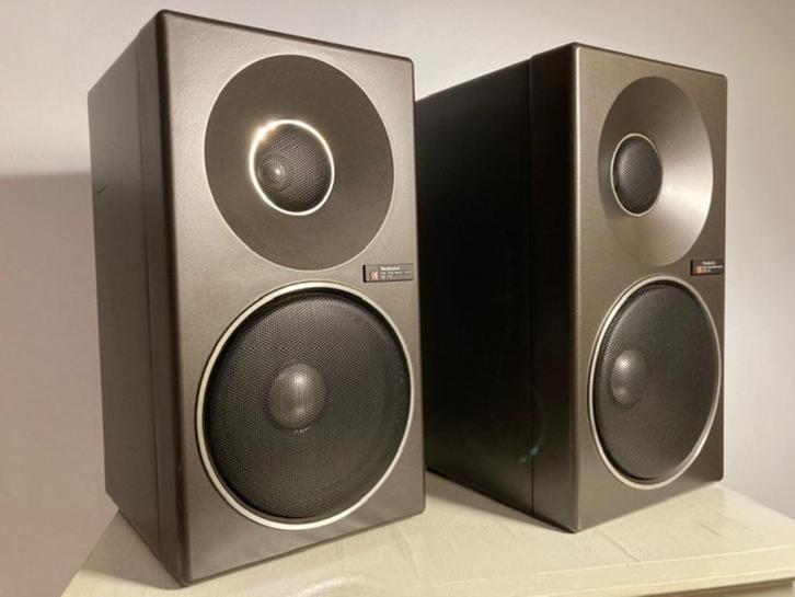 Bookshelf luidsprekers Technics model SB-F2 Made in Japan, Audio, Tv en Foto, Luidsprekers, Gebruikt, Front, Rear of Stereo speakers