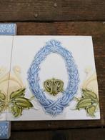 22 art nouveau randtegels prachtige kleuren lauwerkrans, Antiek en Kunst, Ophalen