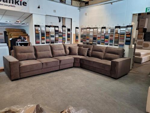 OUTLET hoekbank bruin velvet 340x270| GRATIS BEZORGEN, Huis en Inrichting, Banken | Bankstellen, Nieuw, Hoekbank, Vierpersoons of meer