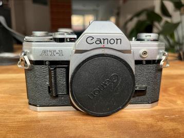 Canon AT 1 analoge camera beschikbaar voor biedingen
