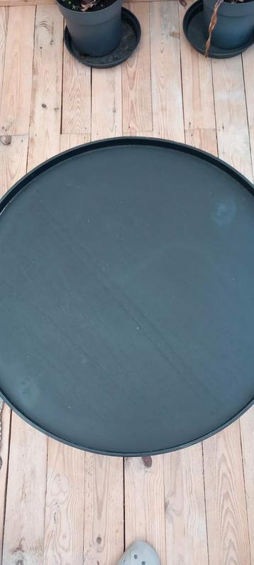 Houten Bijzettafel  beschikbaar voor biedingen