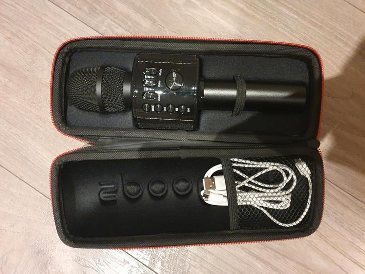 Bluetooth karaoke microfoon {leuk voor sinterklaas of kerst}, Muziek en Instrumenten, Microfoons, Zo goed als nieuw, Zangmicrofoon