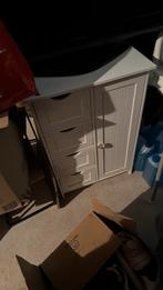 Was kast, Ophalen