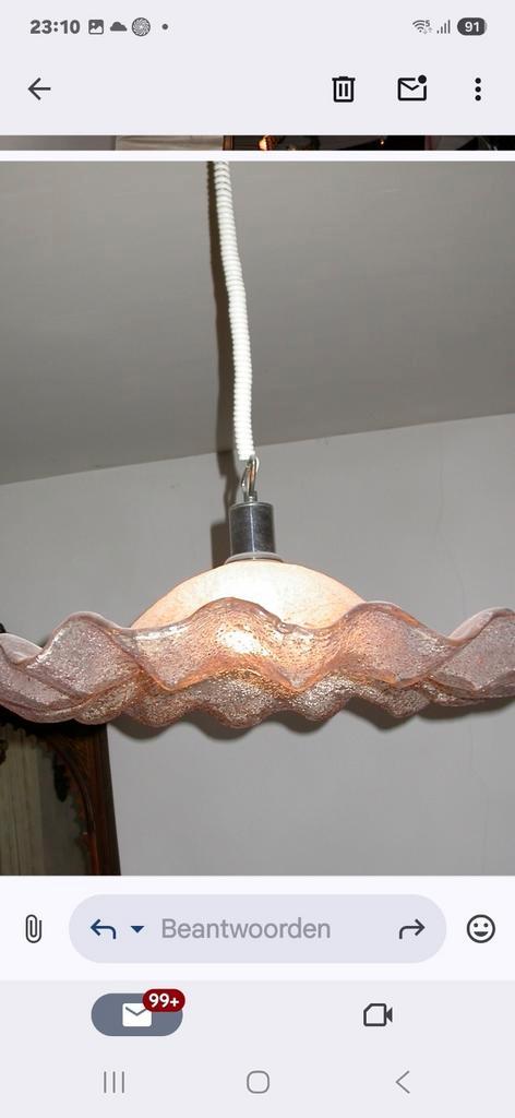 Zachtroze glazen lamp  vintage geschulpte rand, Huis en Inrichting, Lampen | Hanglampen, Zo goed als nieuw, Minder dan 50 cm, Ophalen of Verzenden