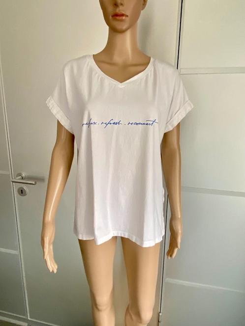 i379 Maicazz maat L=42 T-shirt top gebroken-wit, Kleding | Dames, T-shirts, Zo goed als nieuw, Maat 42/44 (L), Wit, Korte mouw