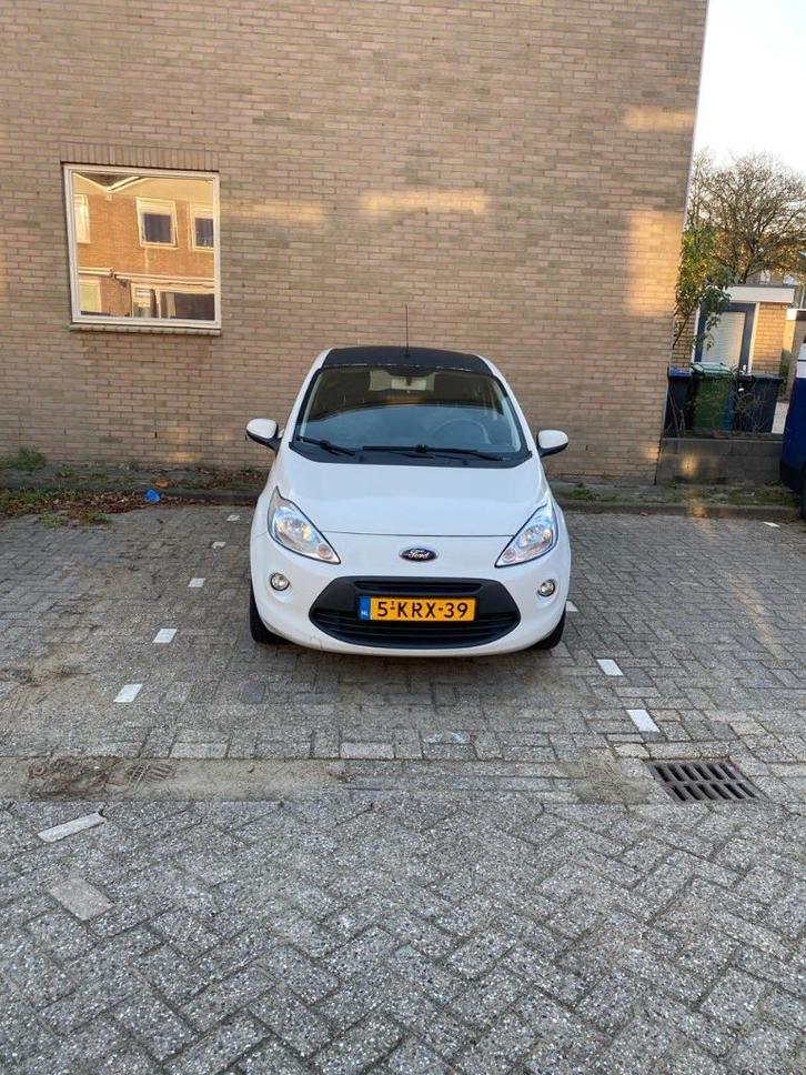 Ford Ka 1.2 (2013)Gereviseerde bak  ,Distributieriem,, Auto's, Ford, Particulier, Ka, Airbags, Airconditioning, Bluetooth, Centrale vergrendeling