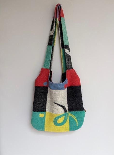 Shopper gemaakt van een wollen vintage deken, Sieraden, Tassen en Uiterlijk, Tassen | Damestassen, Ophalen of Verzenden, Zo goed als nieuw