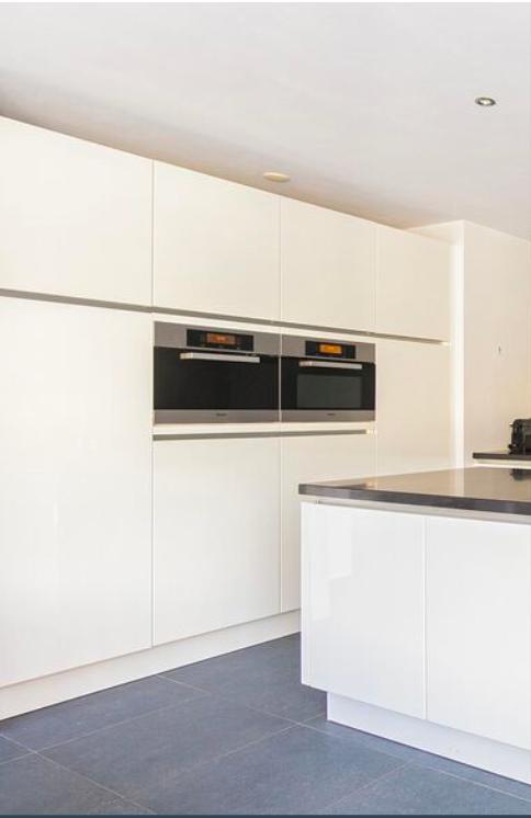 Volledige Luxe Keuken | Miele apparatuur | Uitstekende staat, Huis en Inrichting, Keuken | Complete keukens, Zo goed als nieuw