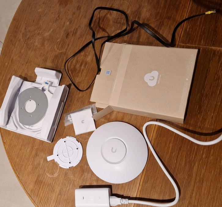 NiEUWe UniFi 6+ Snelle wifi Versterker 3000 Mbps, Computers en Software, Accesspoints, Ophalen of Verzenden