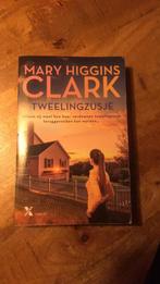 Mary Higgins Clark - Tweelingzusje, Ophalen of Verzenden, Zo goed als nieuw