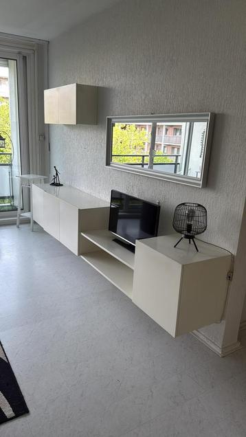 Tv meubel beschikbaar voor biedingen