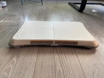 Wii balance board beschikbaar voor biedingen