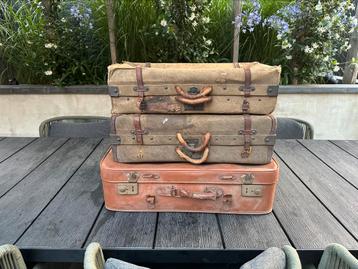 3x oude/brocante koffers beschikbaar voor biedingen
