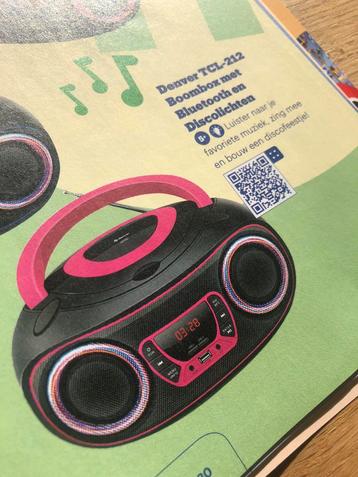 Leuke disco verlichte radio/cd speler beschikbaar voor biedingen