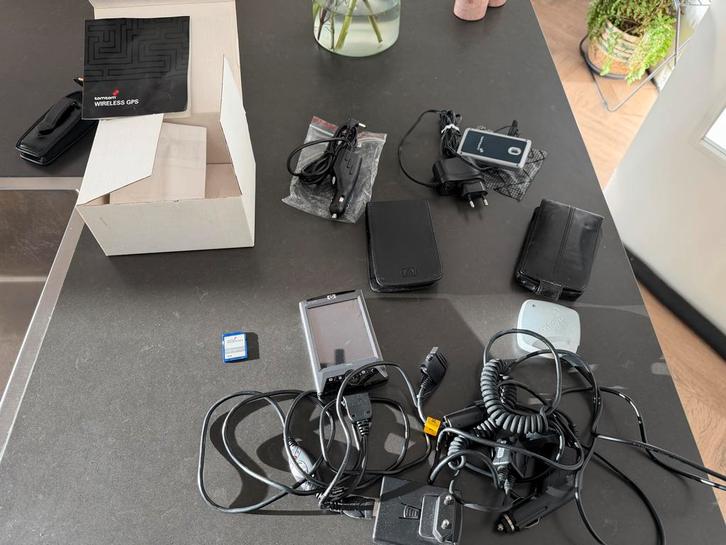 HP iPAQ PDA TomTom Kit uit 2003 - Compleet, Telecommunicatie, Pda's, Niet werkend, Windows Mobile, Palm, Gps-ontvanger, Ophalen of Verzenden