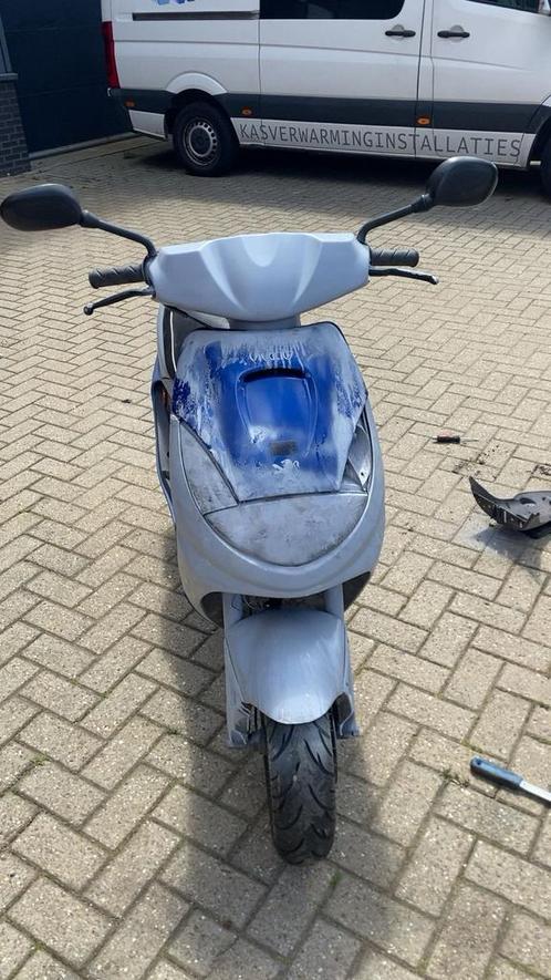 vivacity 70cc (licht project), Fietsen en Brommers, Scooters | Peugeot, Zo goed als nieuw, Vivacity, Ophalen