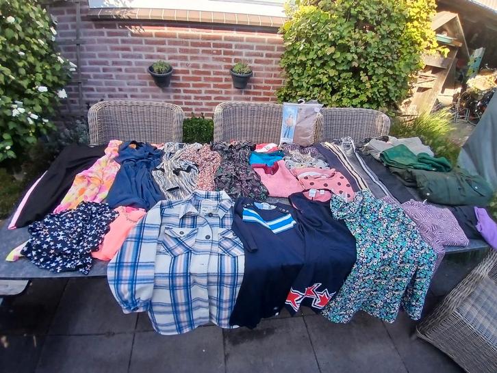 Kledingpakket met ruim 30 stuks maat 134-140 tot 146-152, Kinderen en Baby's, Kinderkleding | Kinder-kledingpakketten, Zo goed als nieuw