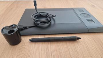 Wacom teken tablet Intuos 4 beschikbaar voor biedingen