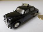 1959 Corgi Toys 209 RILEY PATHFINDER "POLICE".