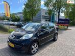 Peugeot 107 1.0-12V XR - AIRCO - 5 DEURS - NIEUWE APK !, Voorwielaandrijving, Stof, Gebruikt, Zwart