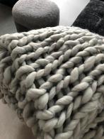 Plaid lontwol grof gebreid lichtgrijs, Huis en Inrichting, Woonaccessoires | Plaids en Woondekens, Ophalen of Verzenden, Nieuw