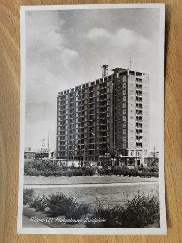 ROTTERDAM Flatgebouw Zuidplein  van Tijen en Groosman beschikbaar voor biedingen