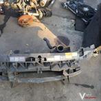Seat Leon 2.0 fsi 5 drs 2005 2500052  Voorfront met Radiateu, Ophalen, Gebruikt, Bumper