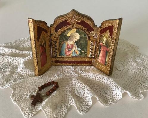 Houten drieluik icoon Maria met twee aartsengelen, Verzamelen, Religie, Zo goed als nieuw, Overige typen, Ophalen of Verzenden
