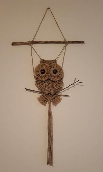 Macramé uil Zandkleur beschikbaar voor biedingen