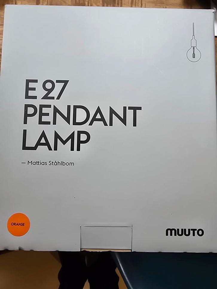 2 keer Muuto E27 pendant lamp (reserve lampen), Huis en Inrichting, Lampen | Hanglampen, Minder dan 50 cm, Ophalen of Verzenden
