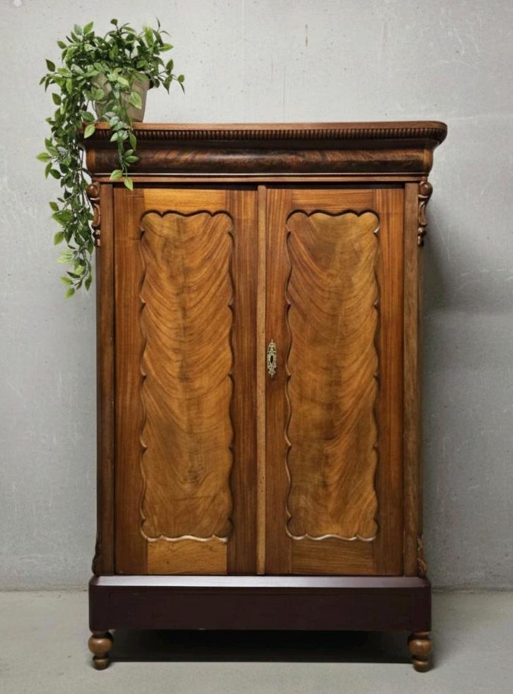 Antieke Biedermeier meidenkast vintage linnenkast demontabel, Antiek en Kunst, Curiosa en Brocante, Ophalen of Verzenden