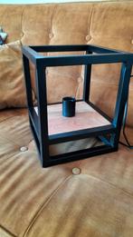Lamp van zwart metaal met hout, Ophalen of Verzenden, Zo goed als nieuw, Metaal, Minder dan 50 cm