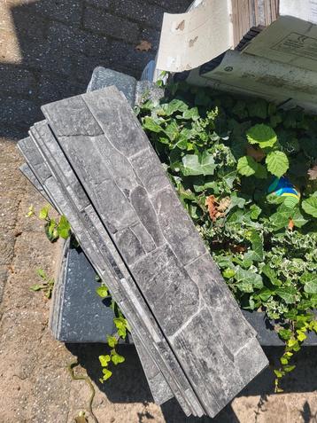 Wandtegel Rondine Lyon dark 7 m2 beschikbaar voor biedingen