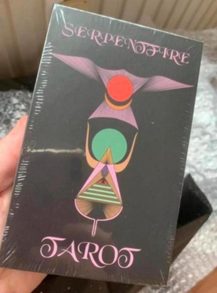 New! Serpentire / Tarot Final / 7th edition, Boeken, Esoterie en Spiritualiteit, Zo goed als nieuw, Overige typen, Tarot of Kaarten leggen