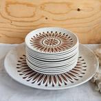 Biltons Staffordshire seventies gebaksset, Huis en Inrichting, Keuken | Servies, Keramiek, Ophalen of Verzenden, Zo goed als nieuw